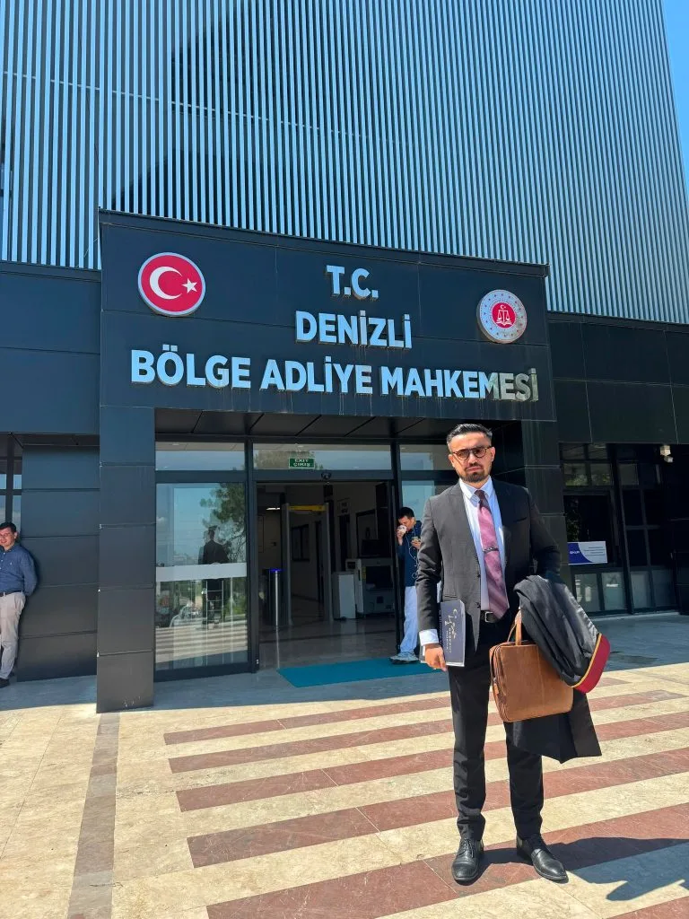 Av. Muammer Sever hukuk bürosu görüşme alanı, Fethiye